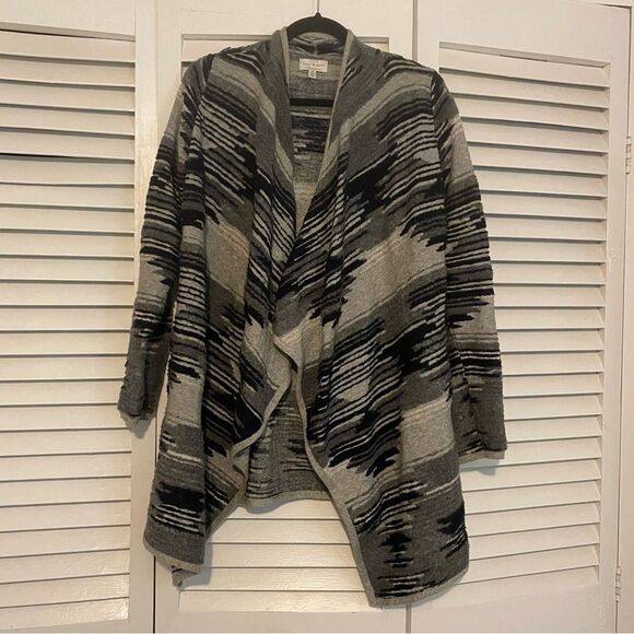 Lucky Brand Sweaters - Lucky Brand size Small Neutral Southwestern Open Front Waterfall Cardigan